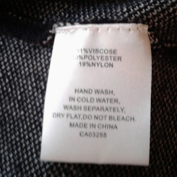 Black, white and grey coatigan - Picture 5 of 5